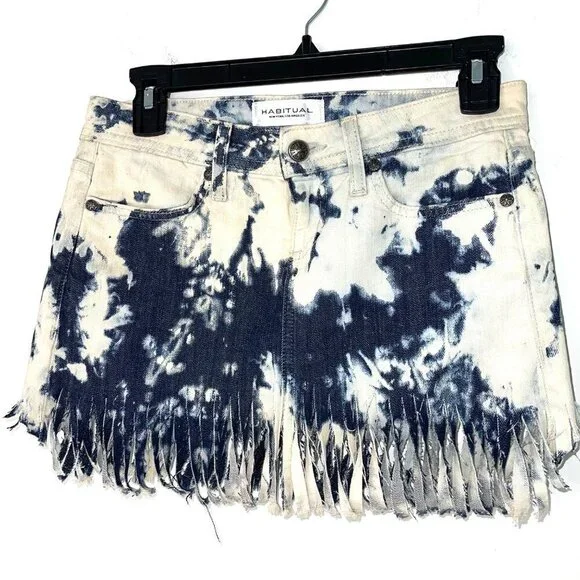 Habitual Tie Dye Mini Skirt Womens Size 25 Denim Fringe Cotton Blue Made In USA - Picture 10 of 11